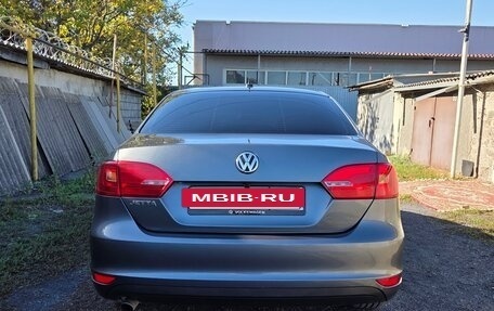 Volkswagen Jetta VII, 2013 год, 860 000 рублей, 8 фотография