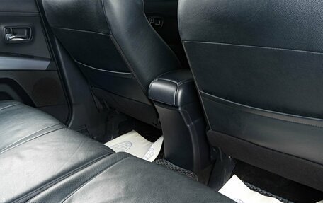 Mitsubishi Outlander III рестайлинг 3, 2011 год, 1 299 000 рублей, 9 фотография