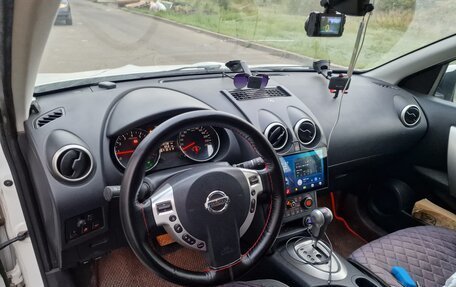 Nissan Qashqai, 2011 год, 800 000 рублей, 2 фотография
