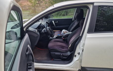 Nissan Qashqai, 2011 год, 800 000 рублей, 9 фотография