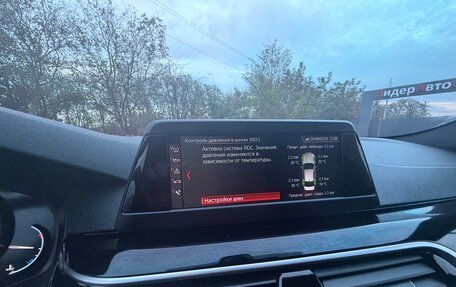 BMW 5 серия, 2018 год, 2 400 000 рублей, 12 фотография