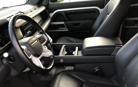Land Rover Defender II, 2021 год, 8 300 000 рублей, 13 фотография
