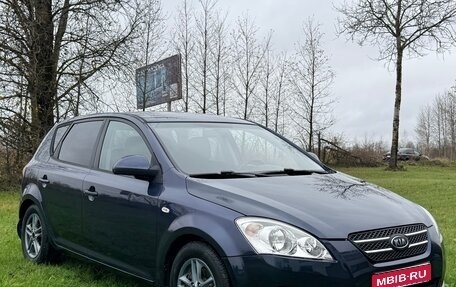 KIA cee'd I рестайлинг, 2008 год, 520 000 рублей, 1 фотография