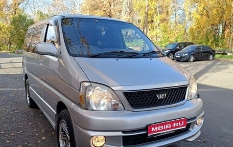 Toyota Touring HiAce I, 2001 год, 895 000 рублей, 1 фотография