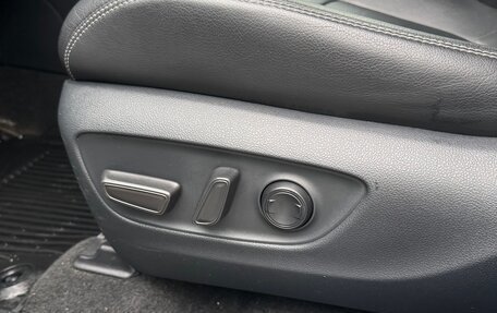 Toyota RAV4, 2021 год, 4 200 000 рублей, 8 фотография