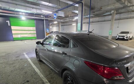 Hyundai Solaris II рестайлинг, 2015 год, 810 000 рублей, 5 фотография