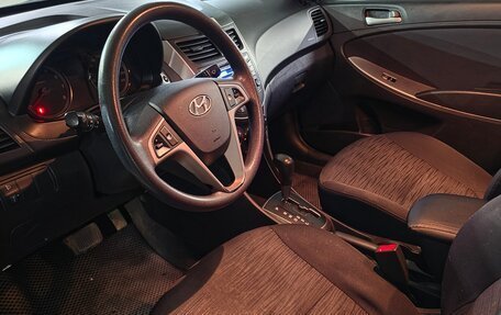 Hyundai Solaris II рестайлинг, 2015 год, 810 000 рублей, 16 фотография