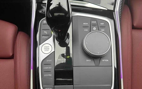 BMW 3 серия, 2023 год, 3 974 000 рублей, 12 фотография