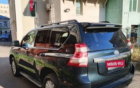 Toyota Land Cruiser Prado 150 рестайлинг, 2016 год, 3 850 000 рублей, 6 фотография