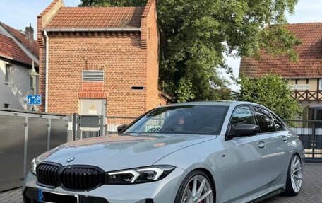 BMW 3 серия, 2025 год, 4 430 000 рублей, 2 фотография