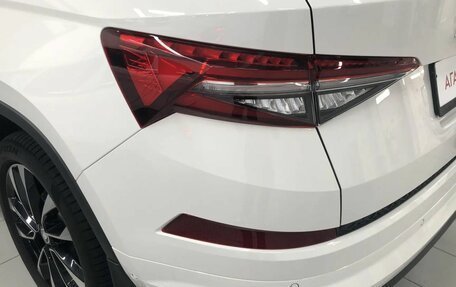 Skoda Kodiaq I, 2023 год, 4 150 000 рублей, 10 фотография