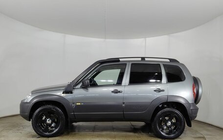 Chevrolet Niva I рестайлинг, 2018 год, 880 000 рублей, 8 фотография