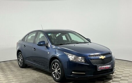 Chevrolet Cruze II, 2010 год, 579 900 рублей, 1 фотография