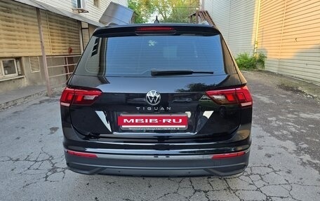 Volkswagen Tiguan II, 2021 год, 2 850 000 рублей, 8 фотография