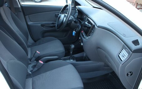 KIA Rio II, 2011 год, 600 000 рублей, 12 фотография