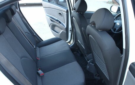 KIA Rio II, 2011 год, 600 000 рублей, 13 фотография