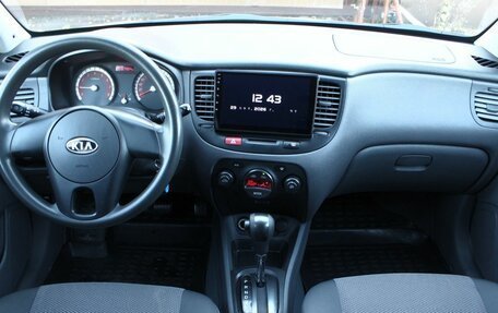 KIA Rio II, 2011 год, 600 000 рублей, 16 фотография