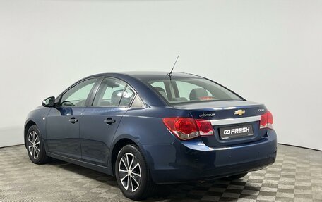 Chevrolet Cruze II, 2010 год, 579 900 рублей, 2 фотография