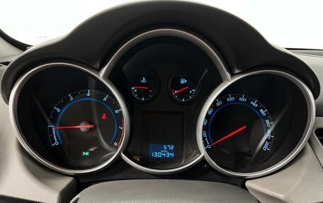 Chevrolet Cruze II, 2010 год, 579 900 рублей, 12 фотография