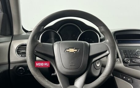 Chevrolet Cruze II, 2010 год, 579 900 рублей, 11 фотография