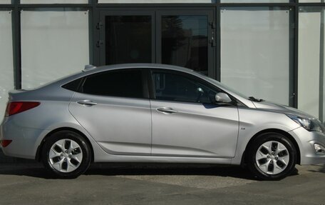 Hyundai Solaris II рестайлинг, 2014 год, 1 050 000 рублей, 4 фотография