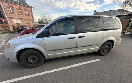 Dodge Caravan V, 2007 год, 590 000 рублей, 8 фотография
