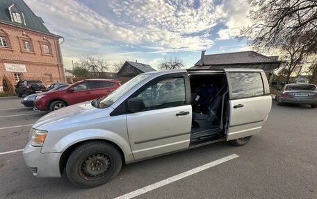Dodge Caravan V, 2007 год, 590 000 рублей, 7 фотография
