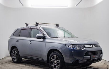 Mitsubishi Outlander III рестайлинг 3, 2013 год, 1 120 000 рублей, 7 фотография