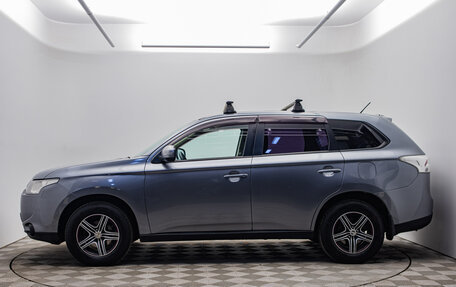 Mitsubishi Outlander III рестайлинг 3, 2013 год, 1 120 000 рублей, 2 фотография