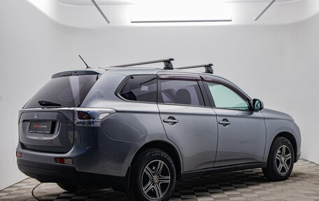 Mitsubishi Outlander III рестайлинг 3, 2013 год, 1 120 000 рублей, 5 фотография