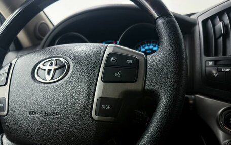 Toyota Land Cruiser 200, 2008 год, 2 999 000 рублей, 17 фотография
