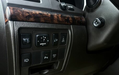 Toyota Land Cruiser 200, 2008 год, 2 999 000 рублей, 12 фотография