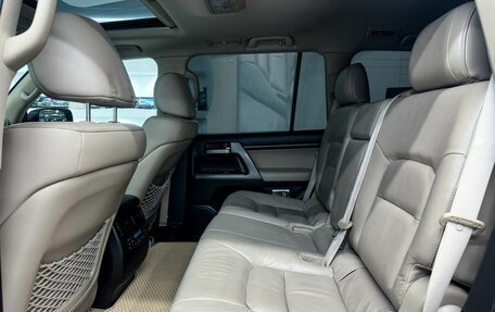 Toyota Land Cruiser 200, 2008 год, 2 999 000 рублей, 26 фотография