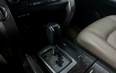 Toyota Land Cruiser 200, 2008 год, 2 999 000 рублей, 23 фотография