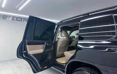 Toyota Land Cruiser 200, 2008 год, 2 999 000 рублей, 25 фотография