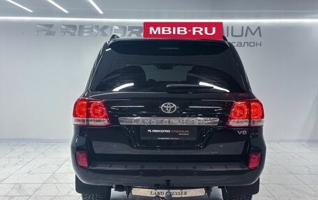 Toyota Land Cruiser 200, 2008 год, 2 999 000 рублей, 33 фотография