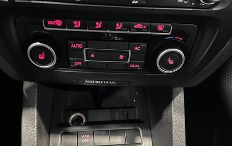 Volkswagen Jetta VII, 2012 год, 1 061 000 рублей, 15 фотография
