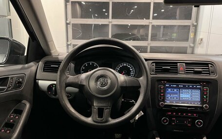 Volkswagen Jetta VII, 2012 год, 1 061 000 рублей, 10 фотография