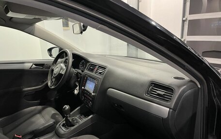 Volkswagen Jetta VII, 2012 год, 1 061 000 рублей, 12 фотография