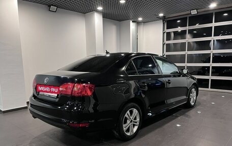 Volkswagen Jetta VII, 2012 год, 1 061 000 рублей, 3 фотография