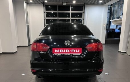 Volkswagen Jetta VII, 2012 год, 1 061 000 рублей, 4 фотография