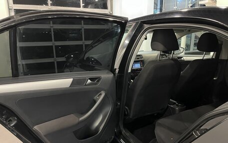 Volkswagen Jetta VII, 2012 год, 1 061 000 рублей, 25 фотография