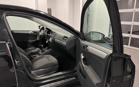 Volkswagen Jetta VII, 2012 год, 1 061 000 рублей, 27 фотография