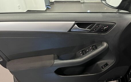 Volkswagen Jetta VII, 2012 год, 1 061 000 рублей, 22 фотография