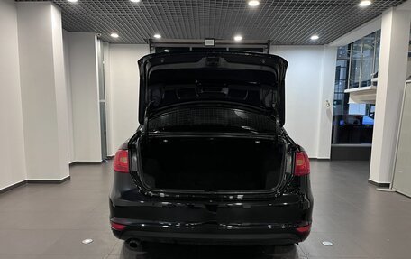 Volkswagen Jetta VII, 2012 год, 1 061 000 рублей, 34 фотография