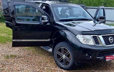 Nissan Pathfinder, 2010 год, 1 400 000 рублей, 1 фотография