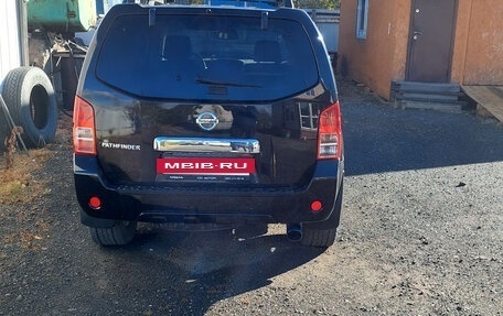 Nissan Pathfinder, 2010 год, 1 400 000 рублей, 3 фотография