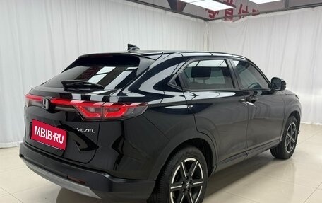 Honda Vezel, 2023 год, 1 540 000 рублей, 6 фотография