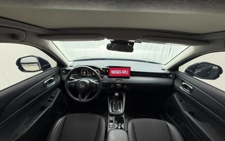 Honda Vezel, 2023 год, 1 540 000 рублей, 12 фотография