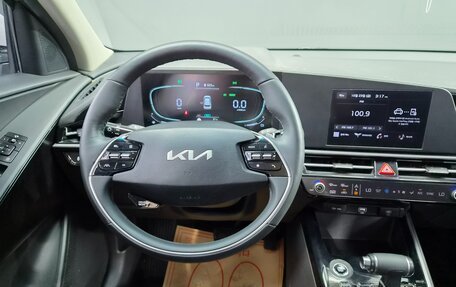 KIA Niro, 2022 год, 1 620 000 рублей, 7 фотография